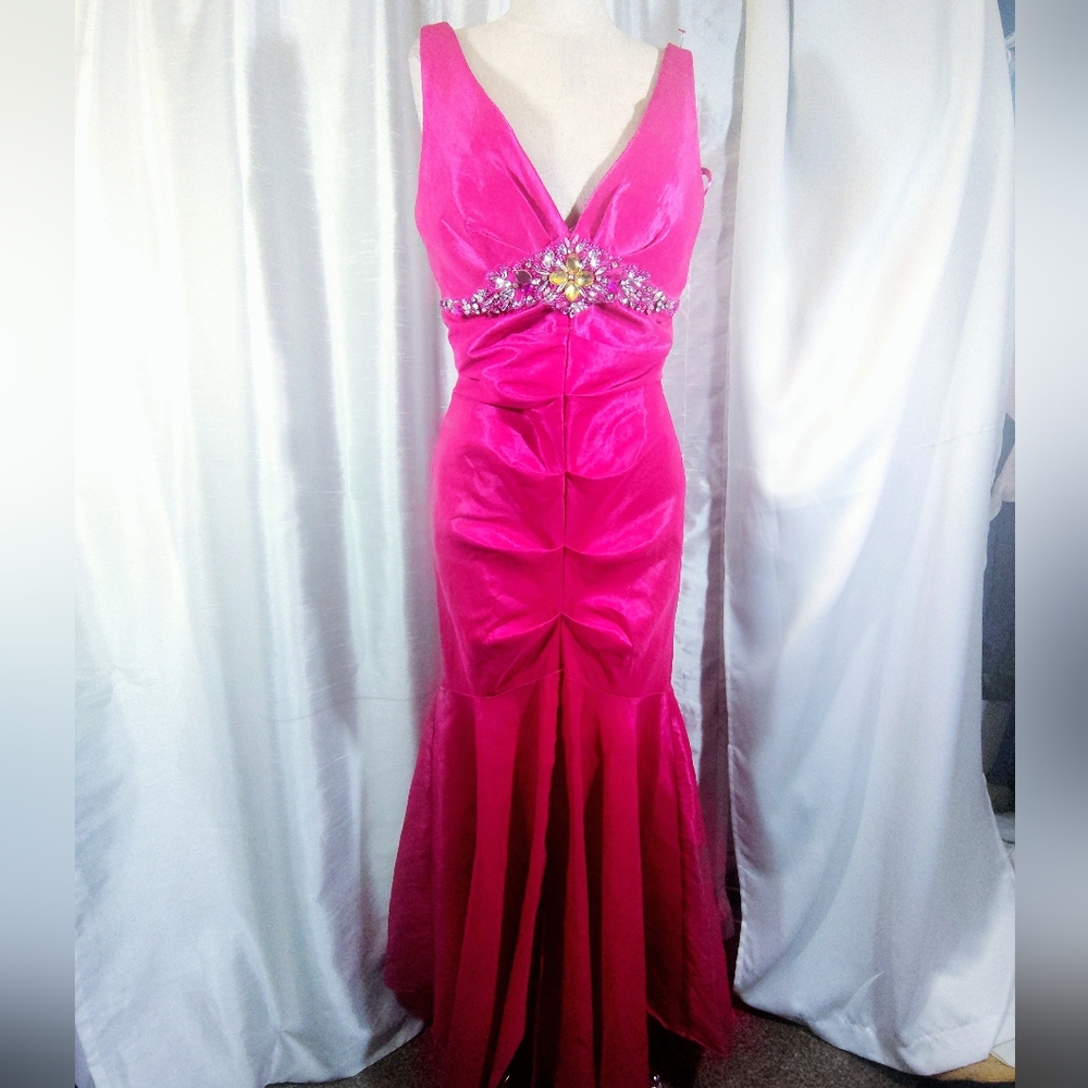 Aspeed Formal Sheath Dress, Vintage Designer Fuscia Satin, Beads, Pleats, M/L